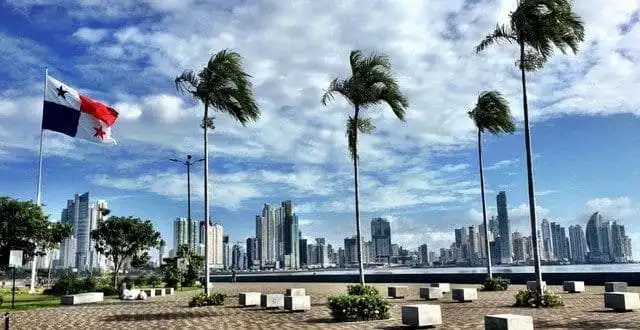 Six Reasons to Retire in Panama